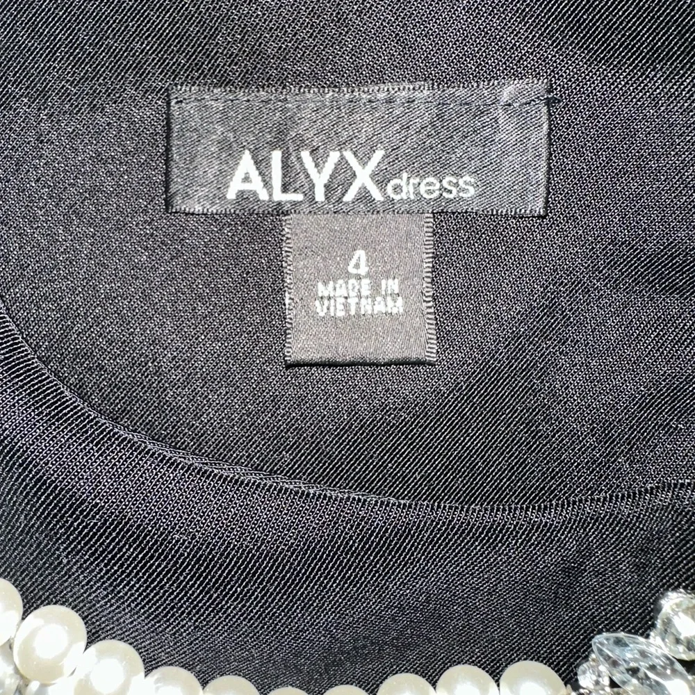 Breakfast at Tiffany’s Halloween Costume Black Dress outfit Audrey Hepburn - Picture 6 of 8